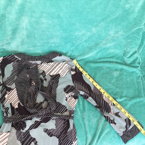 BCBG Maxazria dress - Picture 8 of 8